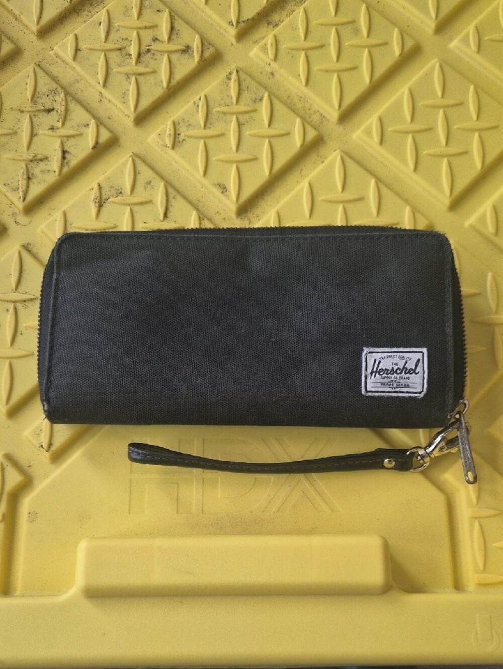 HERSEL Black Wristlet Wallet with Snap Closure - Picture 2 of 4